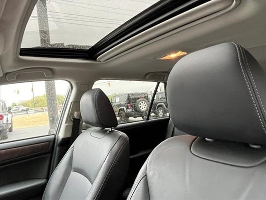 2019 Subaru Outback 2.5i Limited w/ Moonroof & Navigation & Power Liftgate in Hendersonville, NC - Auto Advantage