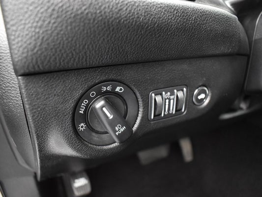 2022 Dodge Challenger R/T w/ Rear Parking Camera in Hendersonville, NC - Auto Advantage