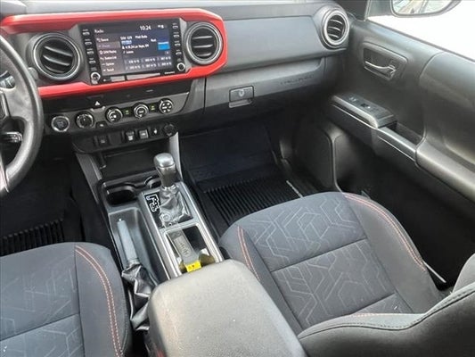 2020 Toyota Tacoma TRD Off-Road V6 w/ Rear Parking Camera & Apple CarPlay in Hendersonville, NC - Auto Advantage