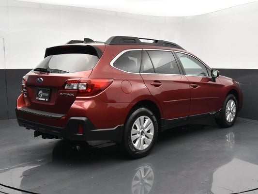 2018 Subaru Outback 2.5i Premium w/ Rear Parking Camera & Apple CarPlay in Hendersonville, NC - Auto Advantage